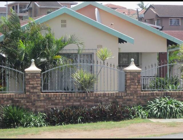 3 BEDROOM COTTAGE FOR SALE IN SYDENHAM